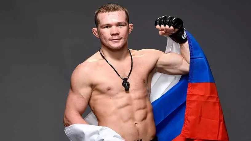 ​Россияне одержали победы в поединках UFC в Абу-Даби