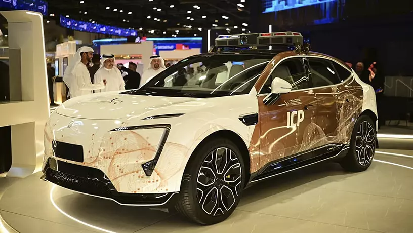 Нарушителей визового режима в ОАЭ будут ловить «умные» автомобили