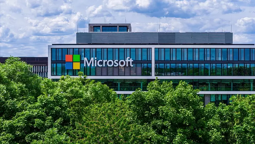 Microsoft инвестирует US$ 10 млрд в страны Залива