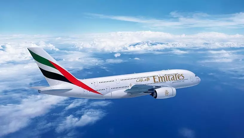Лайнер Emirates не смог приземлиться в Глазго из-за шторма