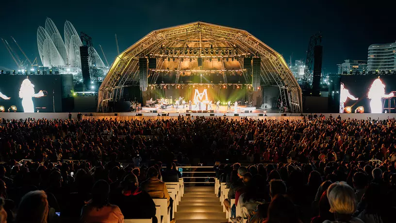 ​В Абу-Даби опубликовали программу концертов Saadiyat Nights