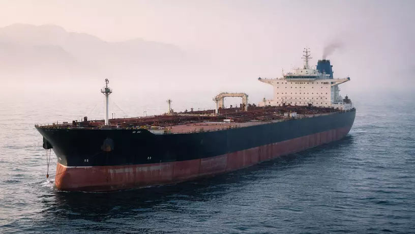 У побережья эмирата Фуджейра атакован нефтеналивной танкер