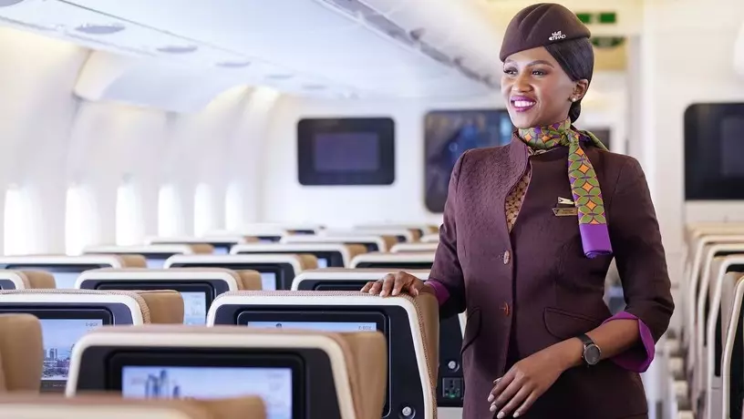 ​Борт Etihad вернулся в аэропорт из-за дыма под фюзеляжем