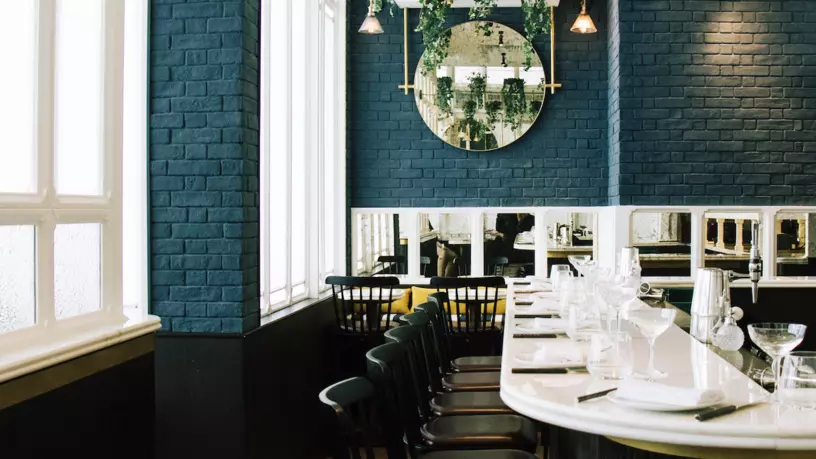 BB SOCIAL DINING — РЕСТОРАН «ЗАВТРАШНЕГО ДНЯ»